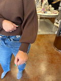 A TRUE POINT BALLOON SLEEVE SWEATER