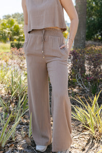 FLOAT IN THE AIR SMOCKED LINEN PANTS