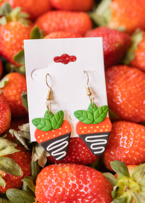 CHOCOLATE DIPPED BERRY CLAY EARRING