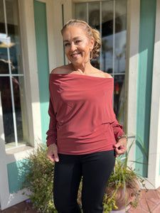 THE KYLIE ONE SHOULDER DOLMAN TOP