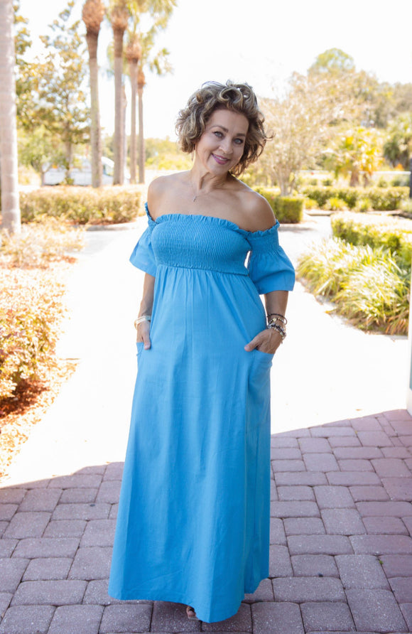 WITH A TWIST OTS SMOCKED MAXI