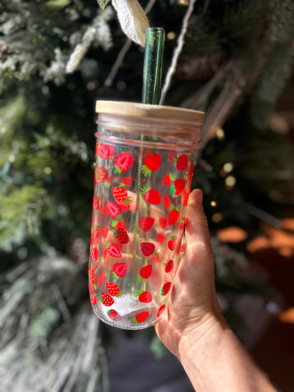 STRAWBERRY 22oz GLASS TUMBLER + LID