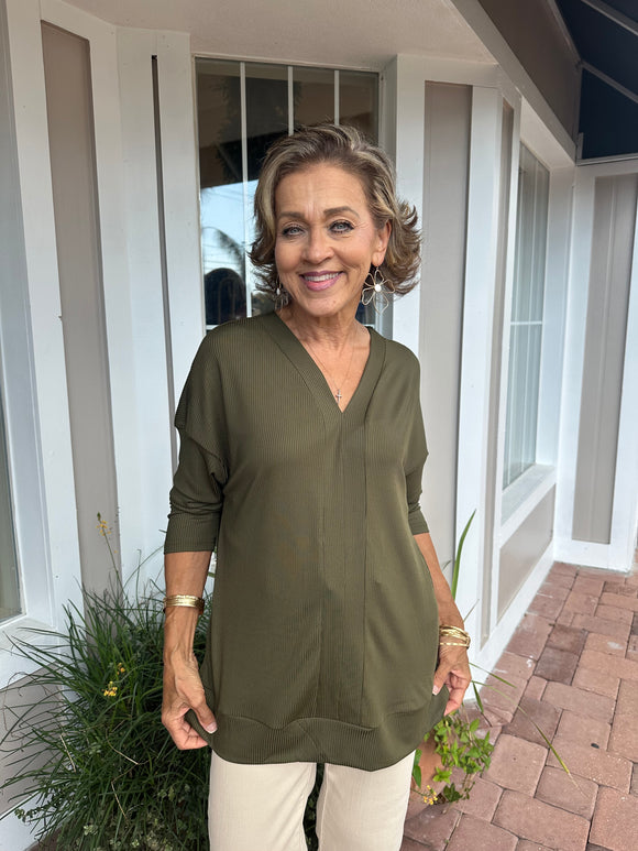 HARLOW DROP SHOULDER TOP