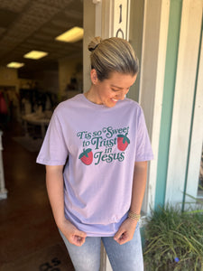 SWEET TO TRUST STRAWBERRY TEE