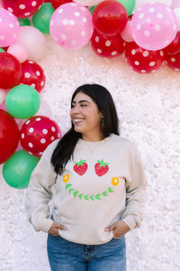 STRAWBERRY SMILE SWEATSHIRT