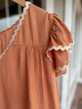 SO AMAZED RUFFLE TRIM TOP