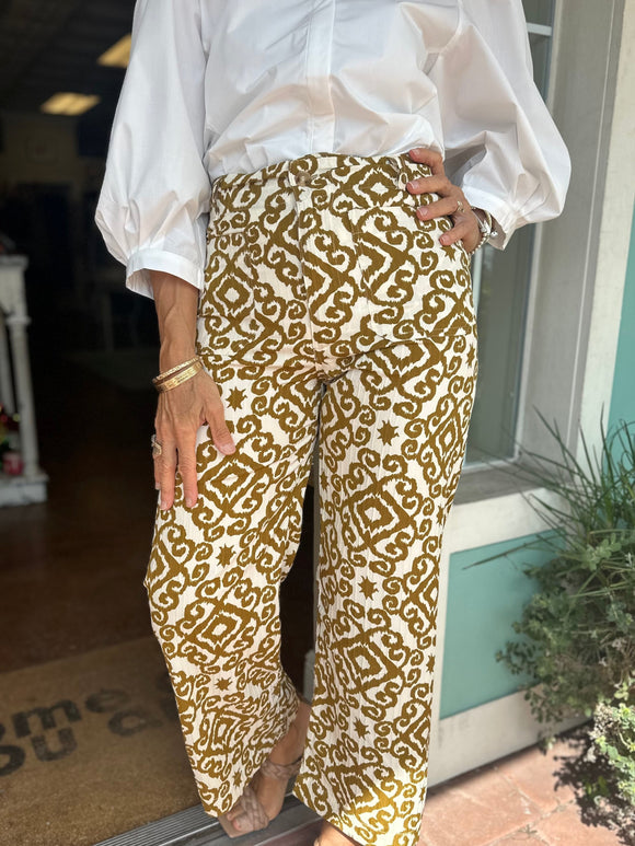 BREAKING THE NORM GEOMETRIC PANT