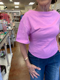 FIRST CLASS BOAT NECK TOP