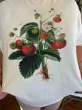 VINTAGE STRAWBERRY PLANT TEE