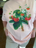 VINTAGE STRAWBERRY PLANT TEE