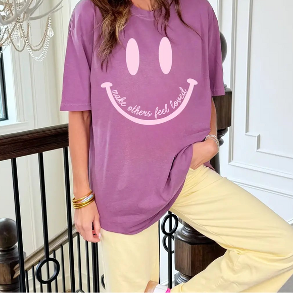 MAKE OTHERS FEEL LOVED TEE