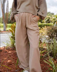 THE EZRA WIDE LEG PANT