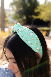 TOP NOTCH STONE + PEARL HEADBAND